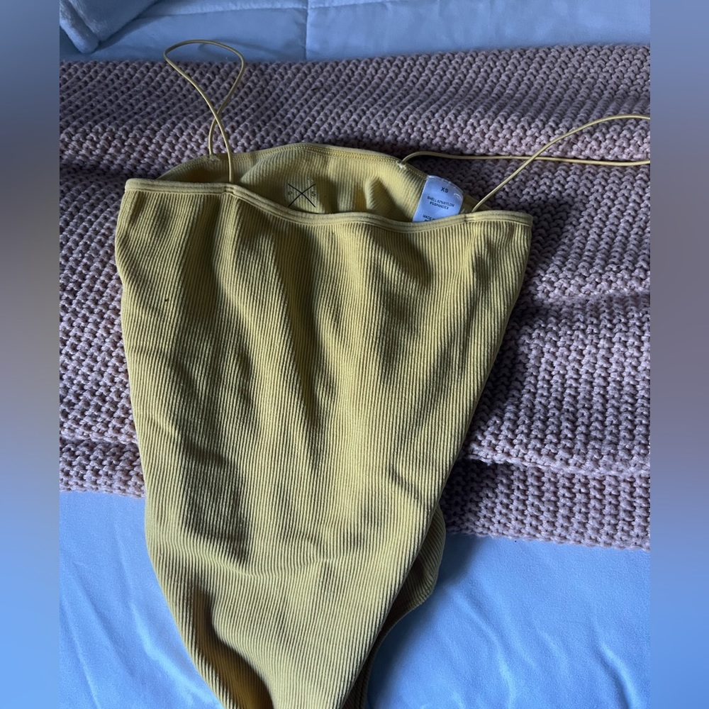 Yellow pacsun bodysuit